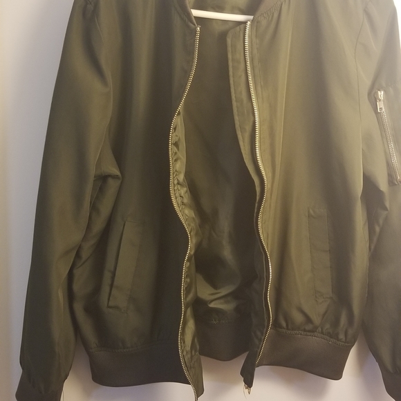 Jacket - Picture 2 of 3